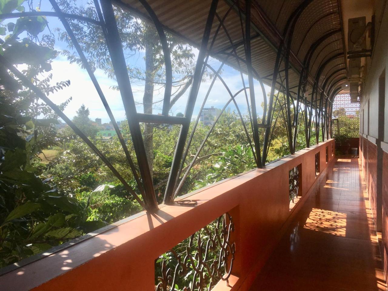 Anh Duong Hotel Bảo Lộc Exterior foto